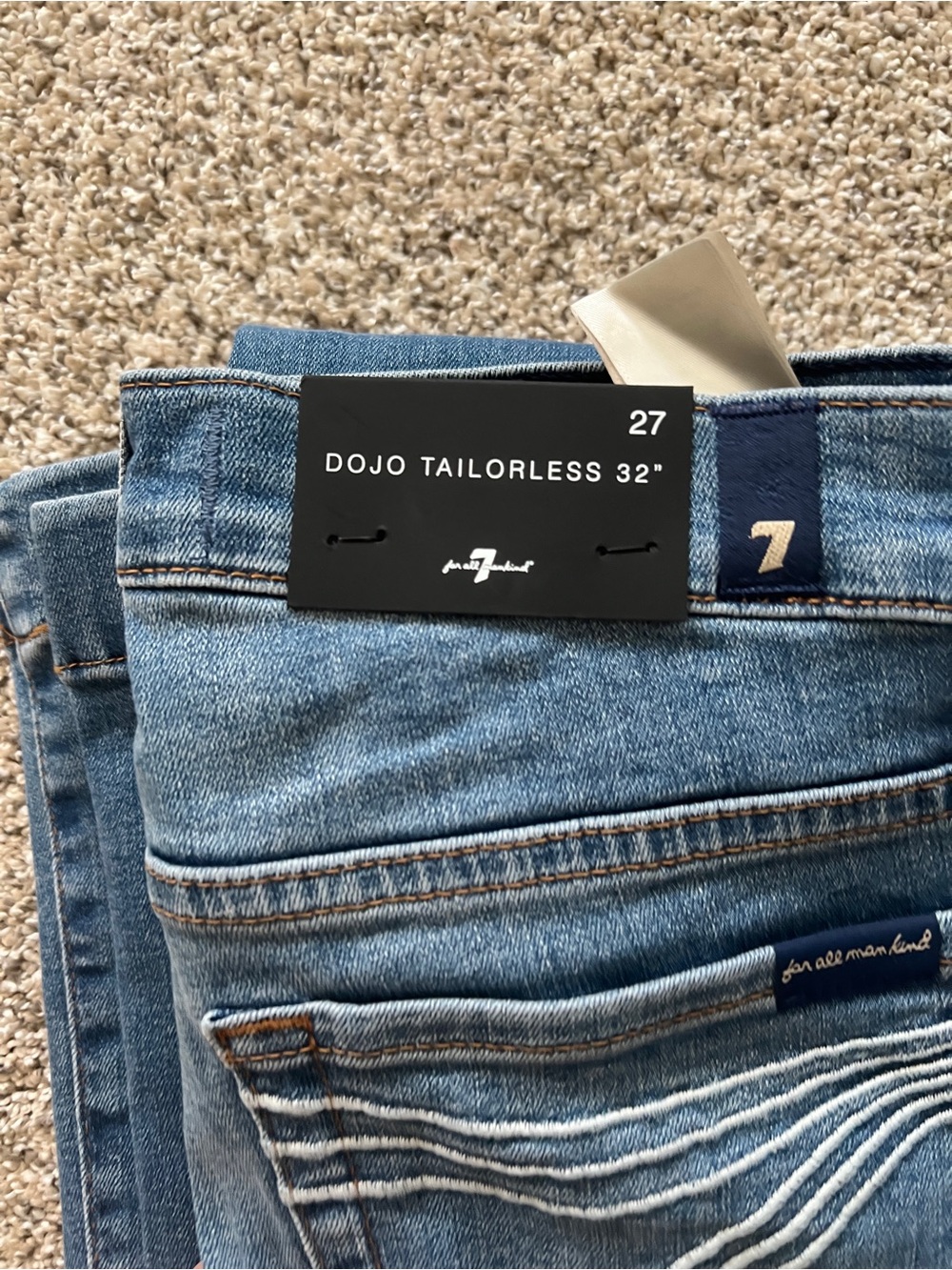 7 For All Mankind Women's Straight Leg Jeans in Medium Blue Denim - Picture 3 of 5